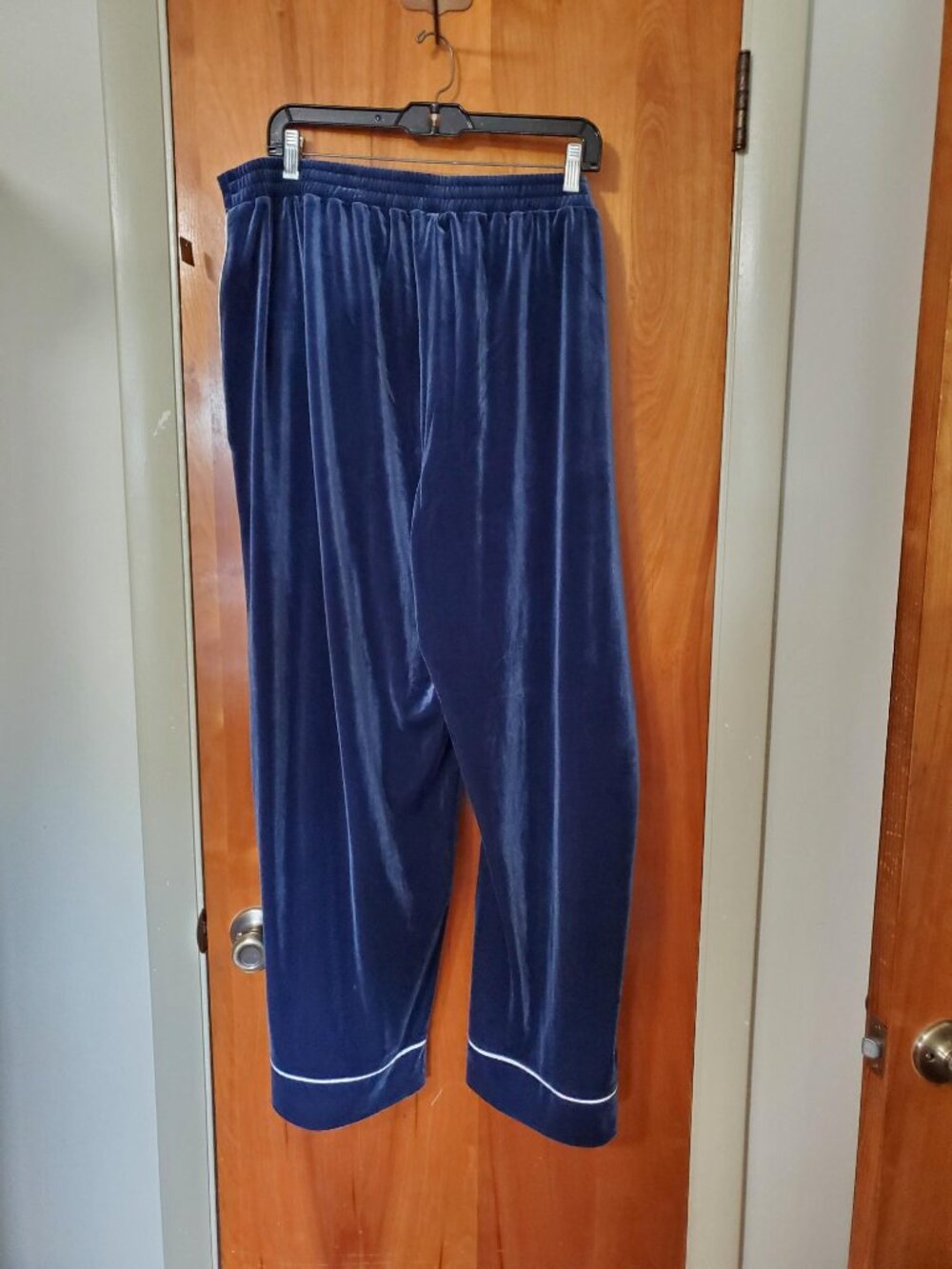 NWT I.N.C. Women's 2pc Velvet Shawl-Collar Pajama Set Size XXL - Picture 6 of 8